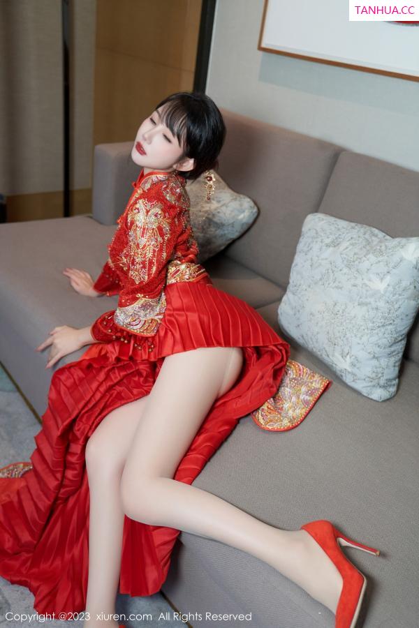 波巧酱  [XiuRen]高清写真图 2023.11.28 No.7729 波巧酱 新娘美腿第19张图片
